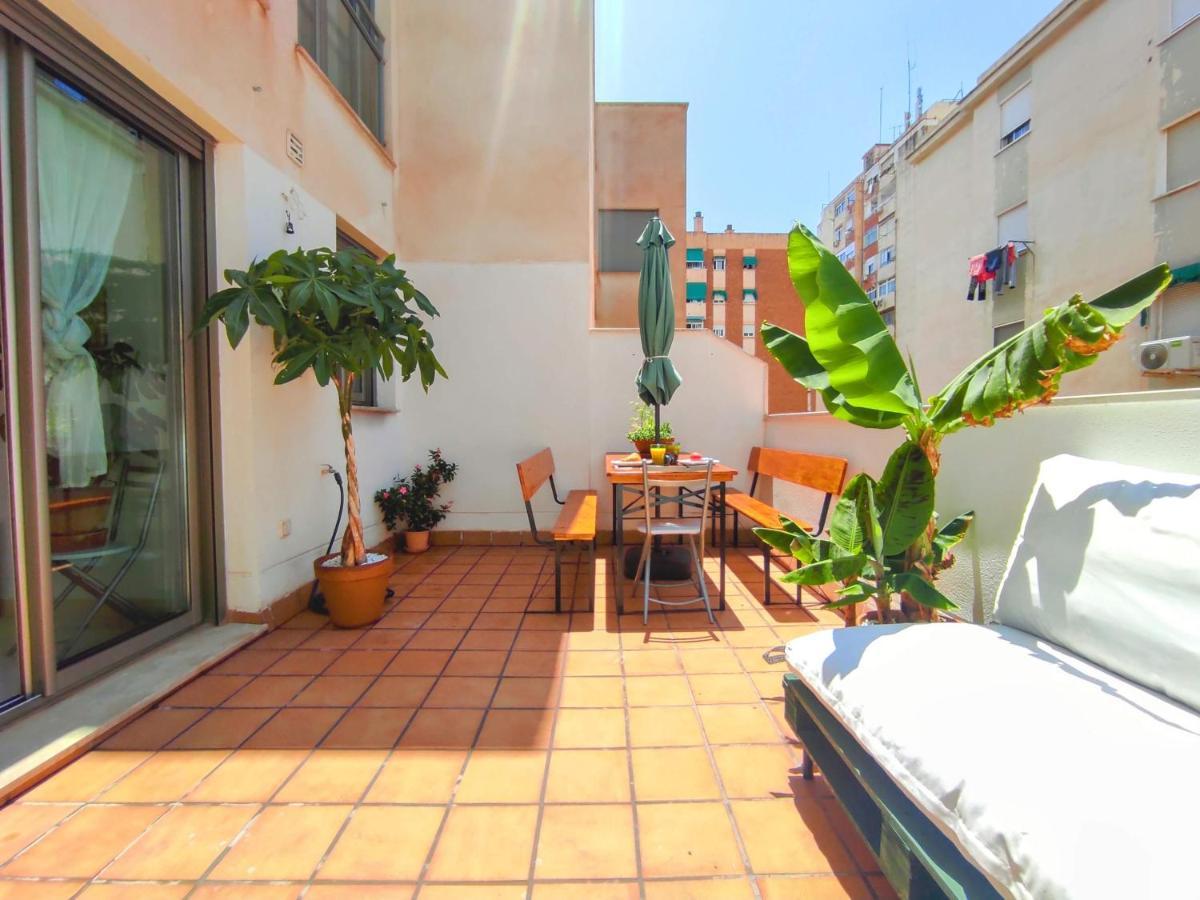 Manuela Nogales Apartments! Málaga Buitenkant foto