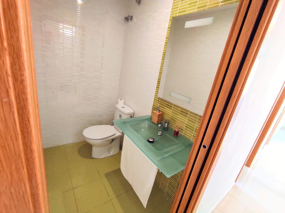 Manuela Nogales Apartments! Málaga Buitenkant foto