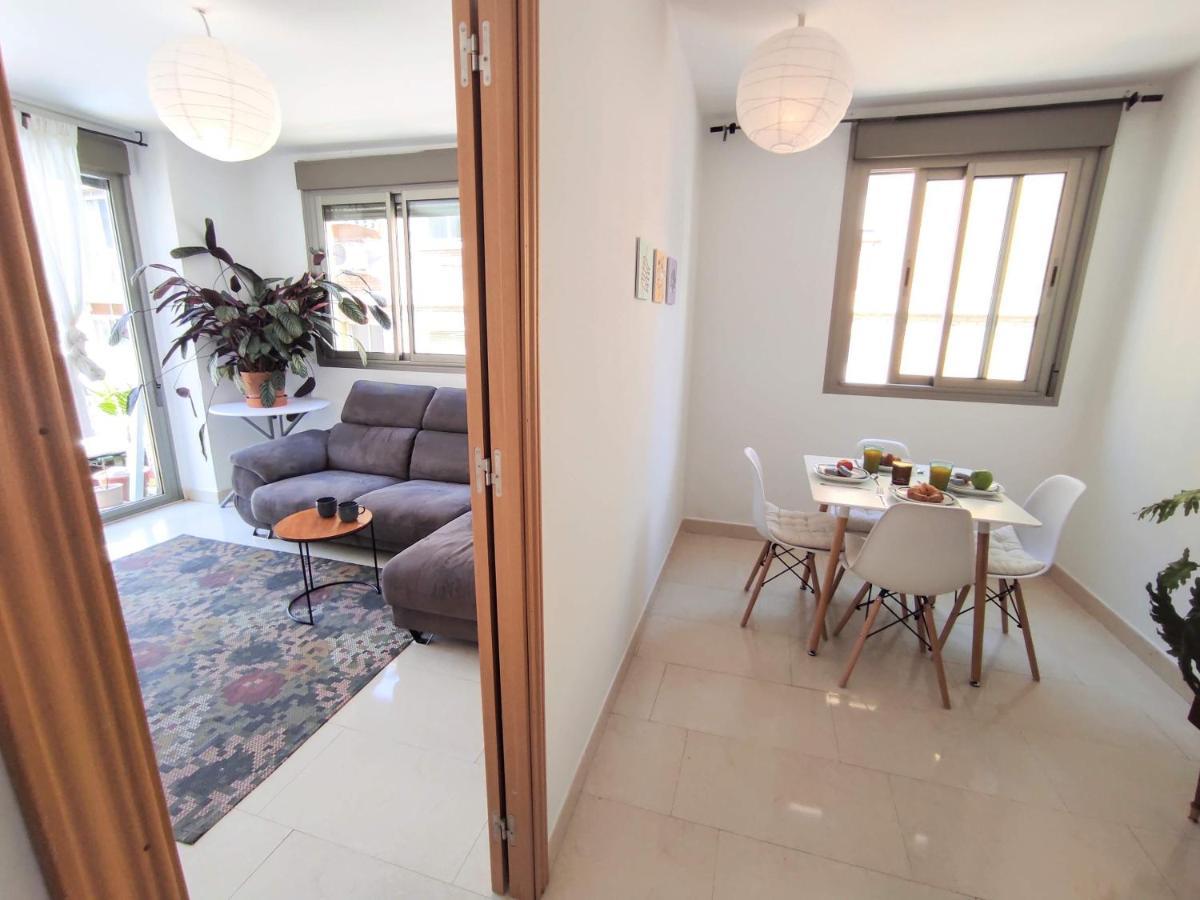 Manuela Nogales Apartments! Málaga Buitenkant foto